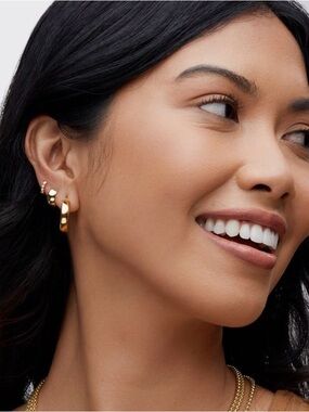 BONY LEVY 14k GOLD HOOP EARRINGS